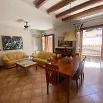 Ruggero House *