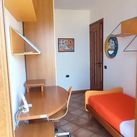 Ruggero House Appartement *